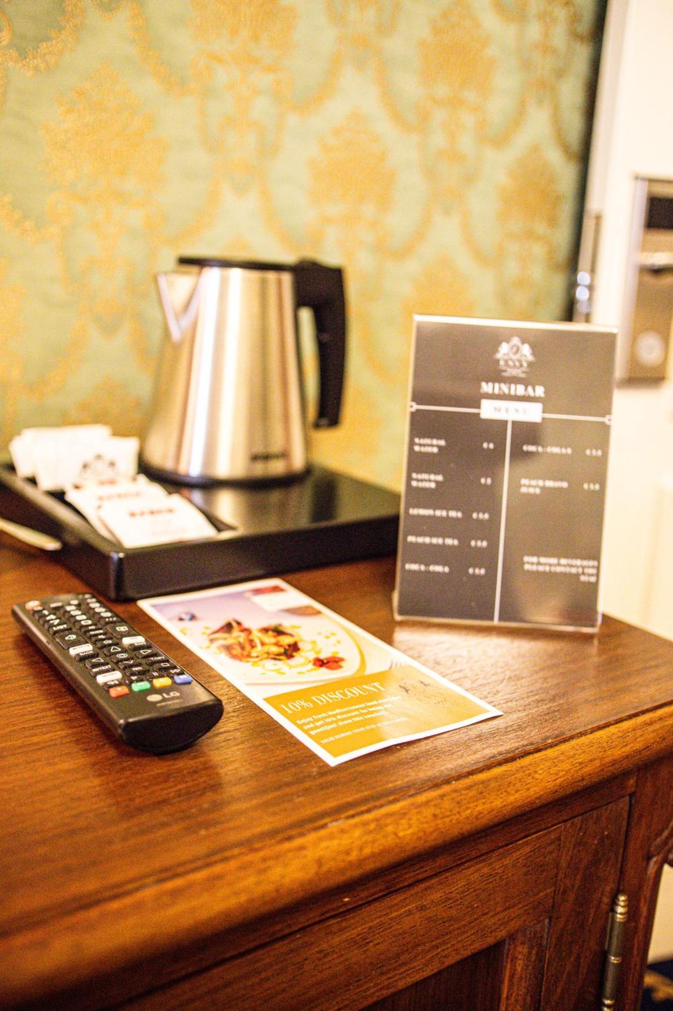 Envy Hotel Durrës Extérieur photo